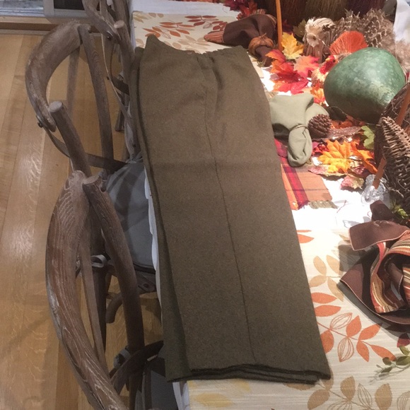 Wool pant suit - Picture 3 of 6